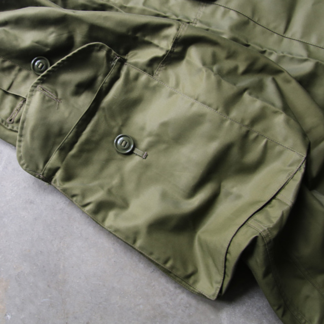 DEAD STOCK,MILITARY,カナダ軍 ecw windproof オーバーパンツ