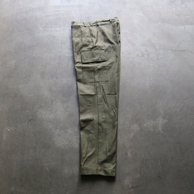 デッドストック】美品 オランダ軍 ナイフ ポケット カーゴ