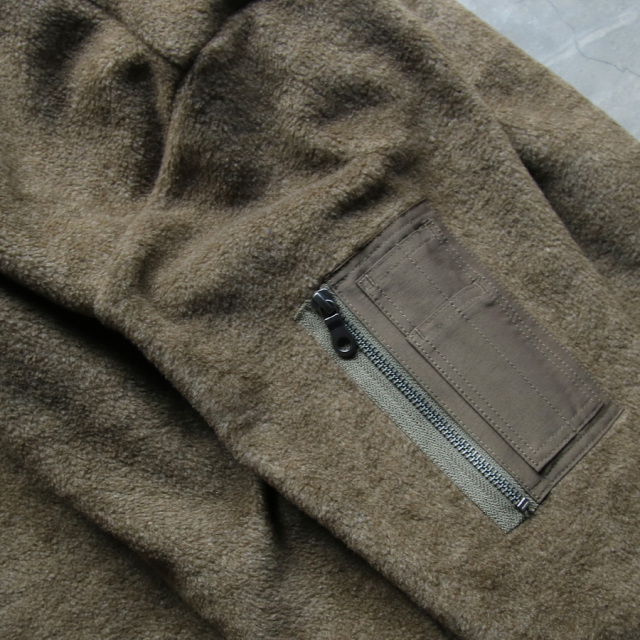 FLISTFIA,フリストフィア,arm zip pull over,az01016