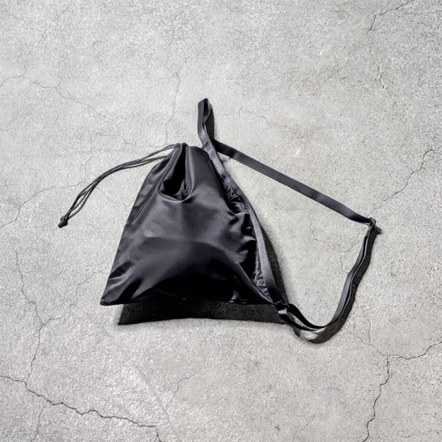 KaILI (カイリ) [ BIG KIWI ] ポーチ/ショルダーバック (BLACK)