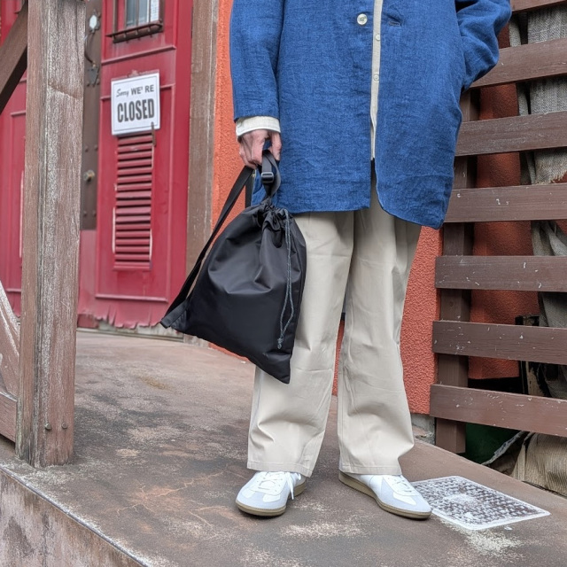 KaILI (カイリ) [ BIG KIWI ] ポーチ/ショルダーバック (BLACK)