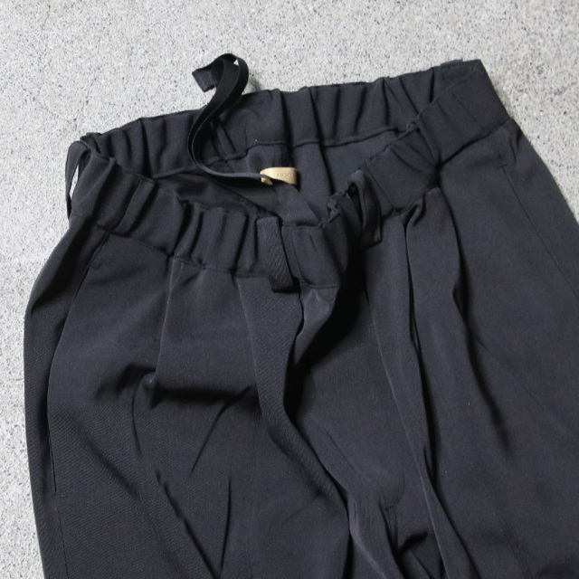 LAMOND,ラモンド,LAMOND 東京取り扱い店舗,LAMOND 通販,LM-P-130-TW,Twill Twist Center Seam Pants