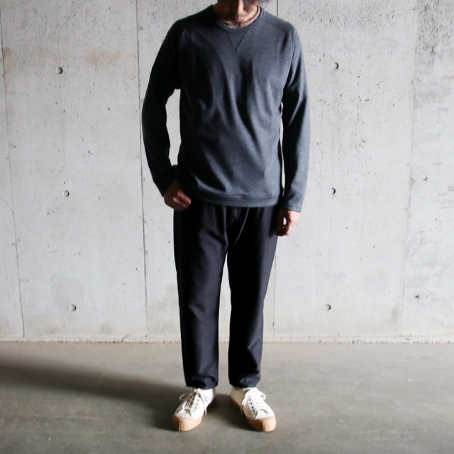 re made in tokyo japan,アールイー,アールイーメイドイントウキョウジャパン,Merino Wool Knit Crew Neck