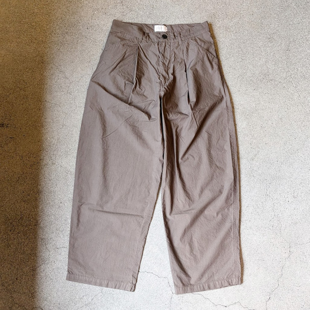 still by hand 通販,still by hand 東京取り扱い店舗,スティルバイハンド,PT09262,Typewriter Cotton Wide Pants
