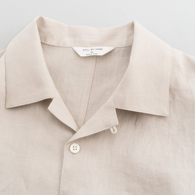 【美品・ほぼ新品】STILL BY HAND リネン オープンカラーシャツ STILL BY HAND 半袖ライトアウターの様なオープンカラーのリネン