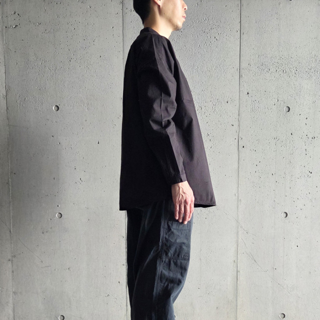 未使用品タグ付き✨エンフォルド　22SS ボウタイ　バンドカラーシャツ　2way ドライ・接触冷感・快適バンドカラーシャツ - ファッション通販