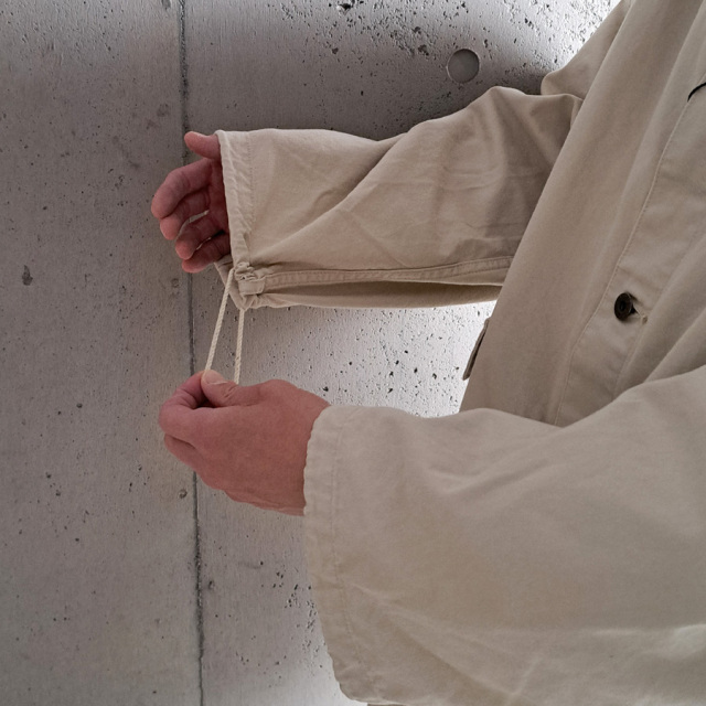 Nigel Cabourn モールスキン ノーカラージャケット 48 アイボリー Nigel Cabourn モールスキン ノーカラージャケット 48 アイボリー