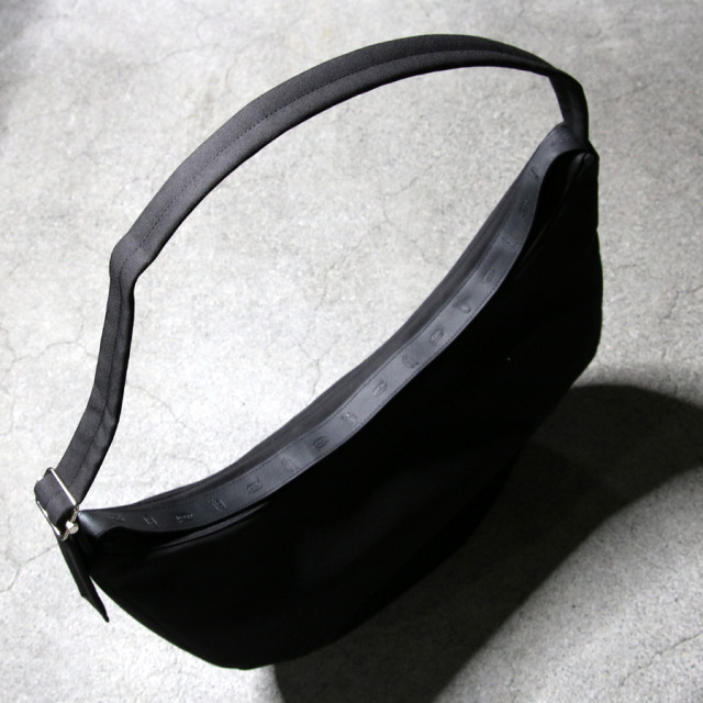 Vibram Bonding Round Bag,SU,スー,SU 通販,SU 東京取り扱い店舗,su-st-bg01
