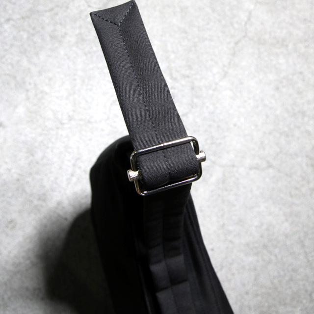 Vibram Bonding Round Bag,SU,スー,SU 通販,SU 東京取り扱い店舗,su-st-bg01