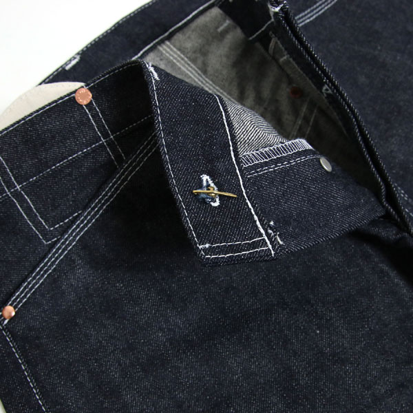 TENDER CO. (テンダー) [130 UNBORN INDIGO] TAPERED JEANS