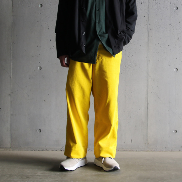 TUKI (ツキ) 0160 [ SHORT TROUSERS / 9 WALE CORDUROY