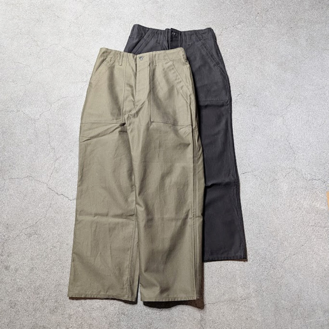 【美品】TUKIツキ 原田服飾研究所ベイカーパンツ サイズ1 カーキ TUKI baker pants / 2 ply sateen【正規通販店】ベイカーパンツ 原田