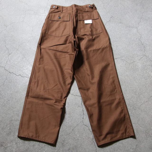 tuki 通販,tuki 東京取り扱い店舗,tuki,ツキ,tuki ツキ,tuki パンツ,baker pants,ベイカーパンツ,0152