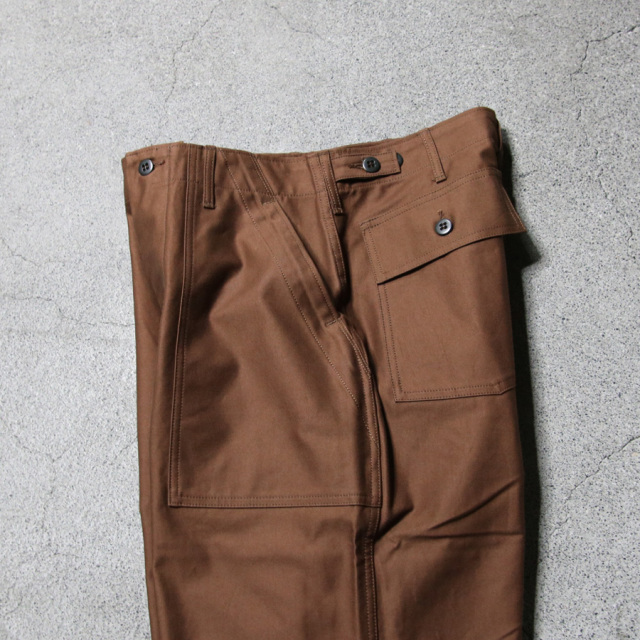 tuki 通販,tuki 東京取り扱い店舗,tuki,ツキ,tuki ツキ,tuki パンツ,baker pants,ベイカーパンツ,0152