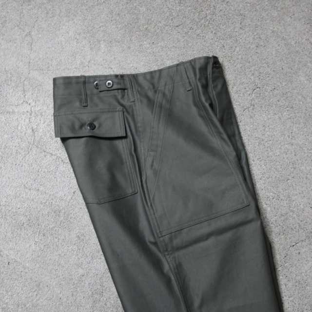 tuki ベイカーパンツ　ブラック TUKI (ツキ) 0152 [BAKER PANTS] ベイカーパンツ (SAGE GREEN
