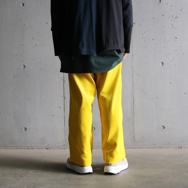 tuki,ツキ,short trousers