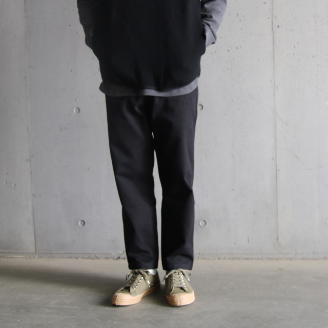 TUKI (ツキ) 0170 [SHORT SHORT SLIM TROUSERS / KATSURAGHI DRILL