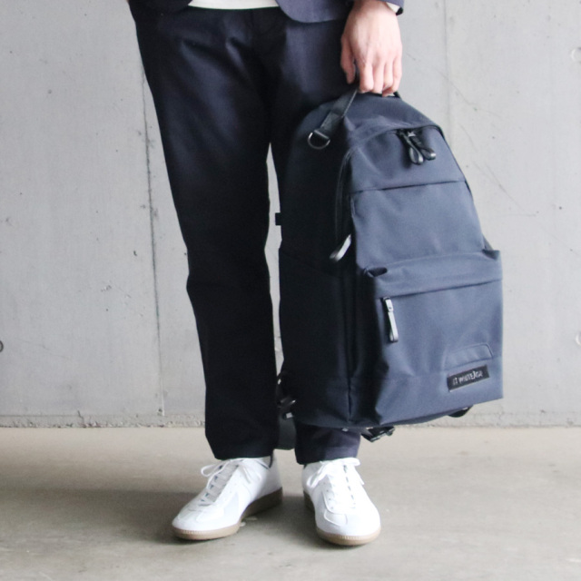 【みゃさん専用】WHITEAGEホワイタージュMOD.NAVYMessenger MOD.NAVY MOD.NAVY Shoulder Bag S | WHITEÂGE(ホワイタージュ