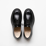 FOOT THE COACHER