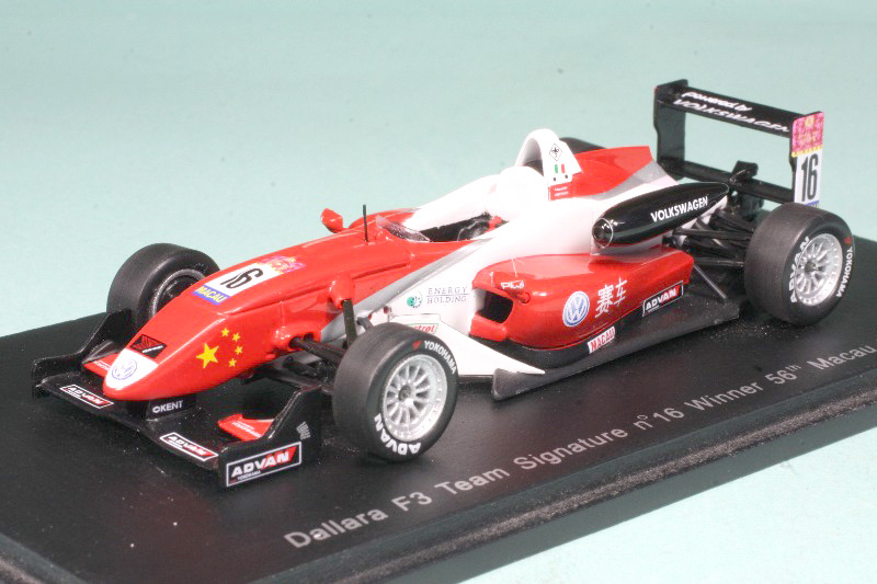 スパーク 1/43 ダラーラ 399 F3 マカオGP 2009 Winner E.モルタラ