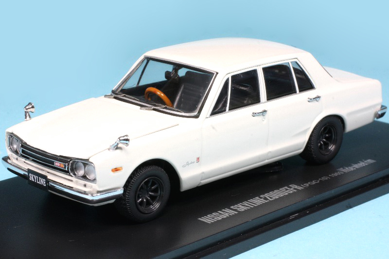 京商 1/43 ニッサン スカイライン 2000 GT-R 1969 前期型 ワイド