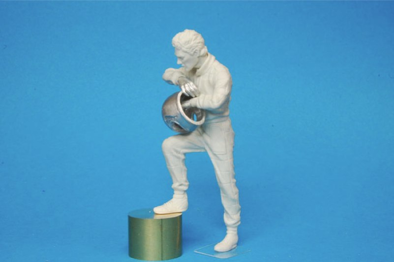 ルータです！　1/20 F1 ドライバーフィギュア　完成品 モデルファクトリーヒロ 1/20 F1ドライバー スタンディング