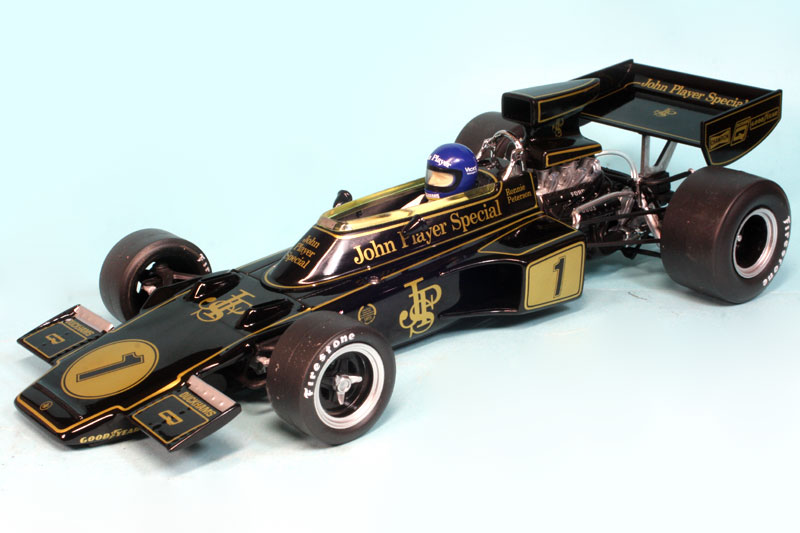 エグゾト 1/18 ロータス72 #2 ロニー・ピーターソン フィギュア Amazon | AUTOart 1/18 ロータス 72E 1973 #2 ロニー・ピーター