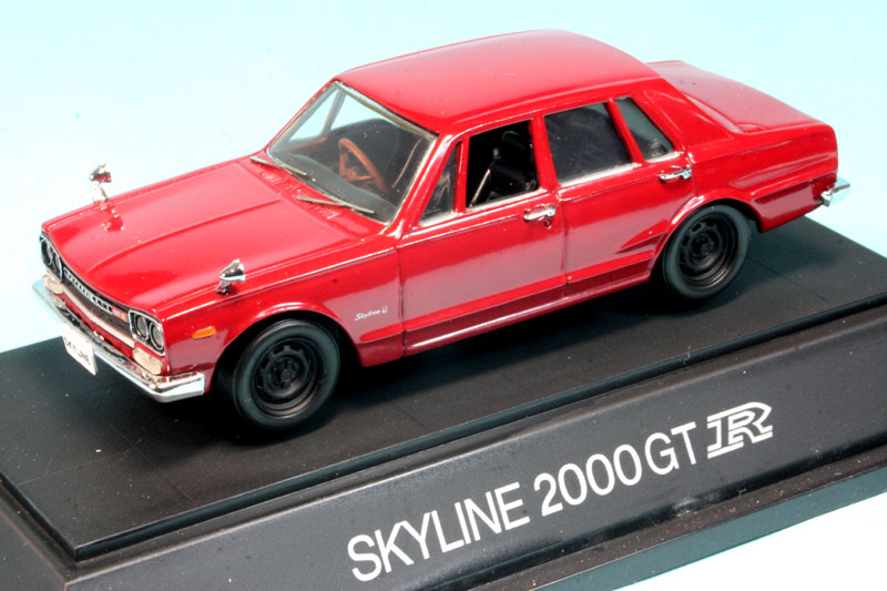 エブロ 1/43 ニッサン スカイライン 2000 GT-R PGC10 レッド