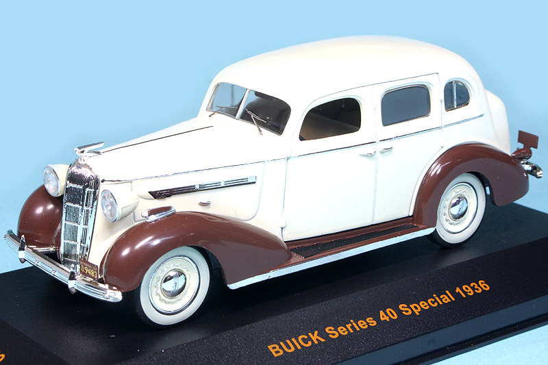 イクソ 1/43 ビュイック シリーズ 40 スペシャル 1936 クリーム