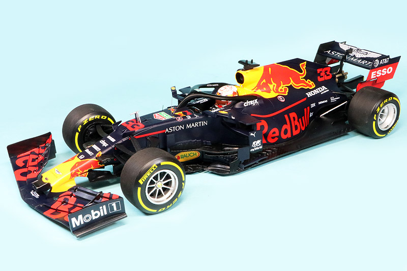 ミニチャンプス 1/18 アストン マーチン レッドブル レーシング RB15 ブラジルGP 2019 Winner M.フェルスタッペン　110191933