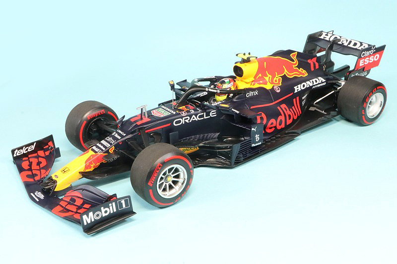 ミニチャンプス 1/18 レッドブル レーシング ホンダ RB16B アゼルバイジャンGP 2021 Winner S.ペレス　110210711