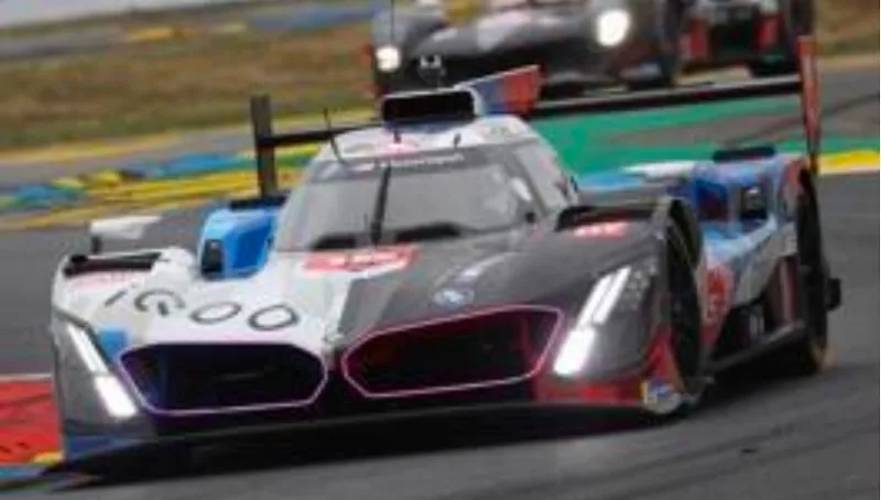 予約] スパーク 1/18 BMW M ハイブリッドV8 No.15 BMW MチームWRT