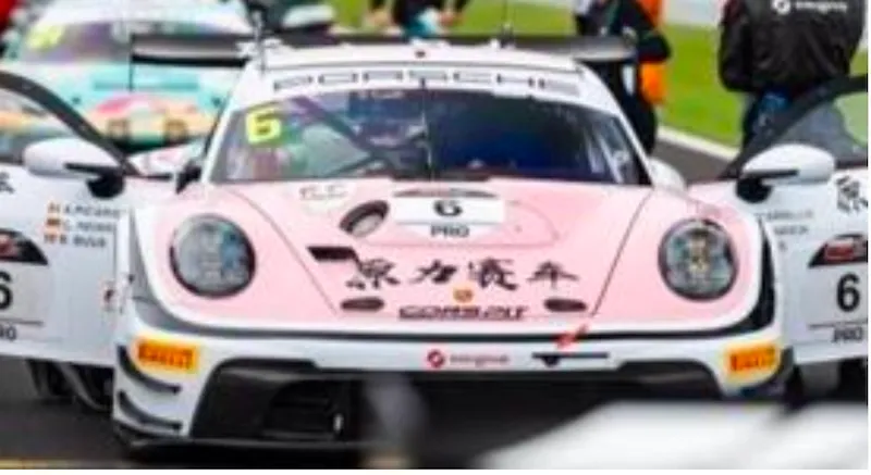 予約] スパーク 1/18 ポルシェ 911 GT3 R No.6 オリジン・モーター