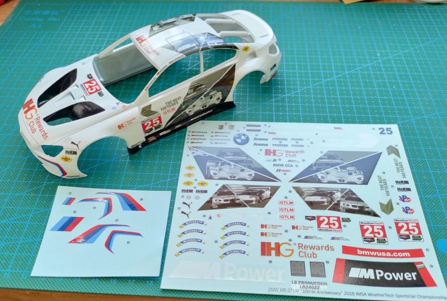 LBプロダクション 1/24 BMW M6 GTLM "100周年" IMSA 2016 No.25 フルスポンサーデカール (NuNu対応)　LB24022
