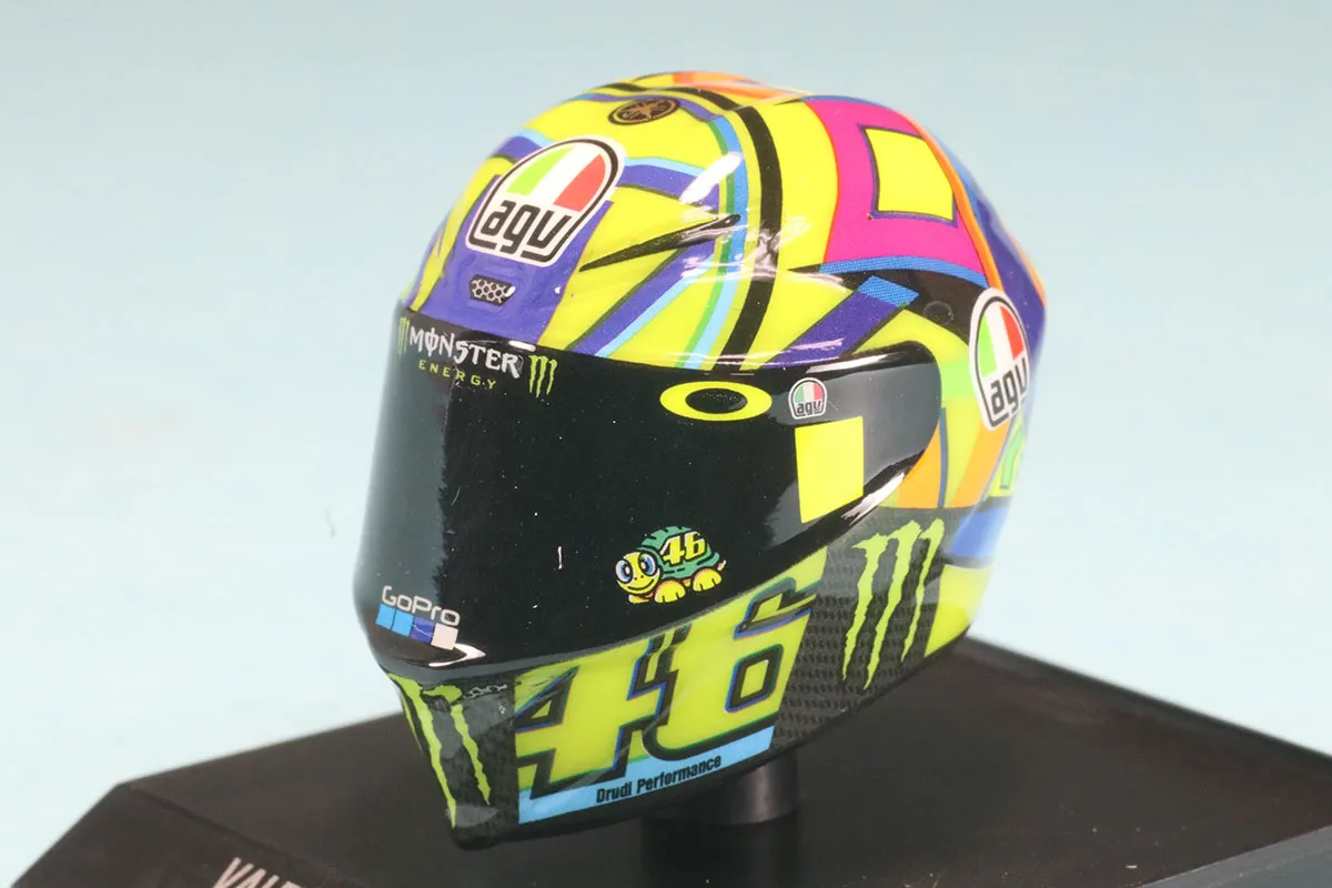 ミニチャンプス 1/10 ヘルメット V.ロッシ 2017　315170046
