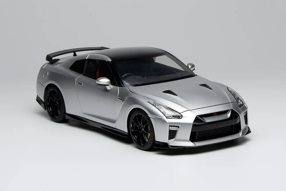 予約] モーターヘリックス 1/18 ニッサン スカイライン GT-R R34