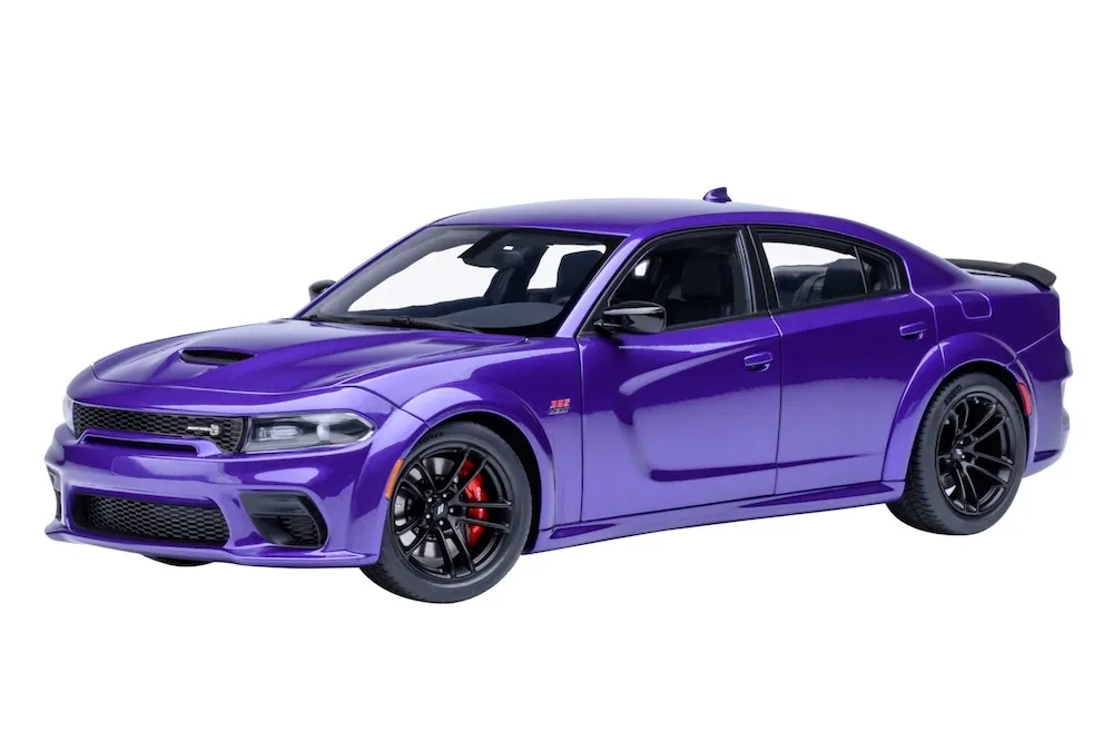 [予約] オートアート 1/18 ダッジ チャージャー スキャットパック ワイドボディ パール パープル ＜PLUM CRAZY＞　71757