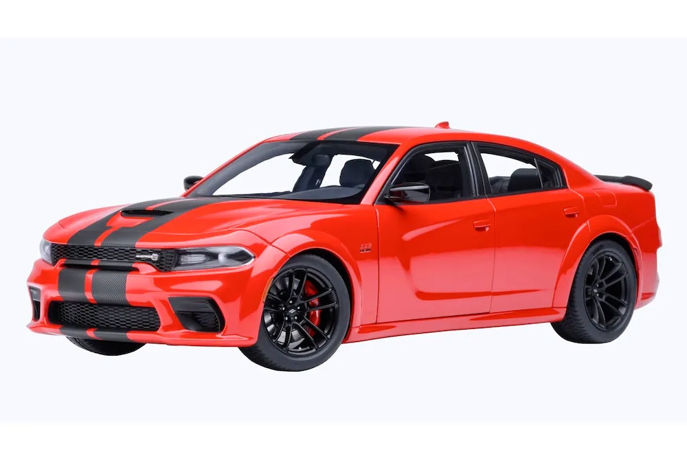 [予約] オートアート 1/18 ダッジ チャージャー スキャットパック ワイドボディ レッド／カーボンブラック ストライプ ＜TORRED＞　71759