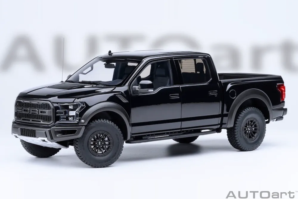 [予約] オートアート 1/18 フォード F-150 ラプター スーパークルー 2019 メタリック ブラック　72947