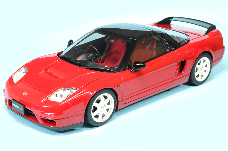 新品未開封絶版オートアートNSX-R NA2 カーボン、フォーミュラレッド AUTOart 1/18 ホンダ NSX-R （NA2）（ニューフォーミュラレッド
