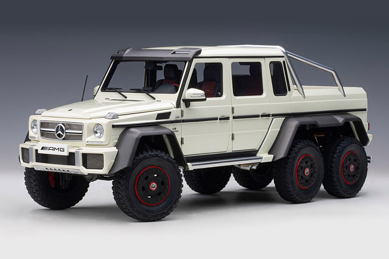 オートアート 1/18 メルセデス ベンツ G63 AMG 6×6 パールホワイト　76307