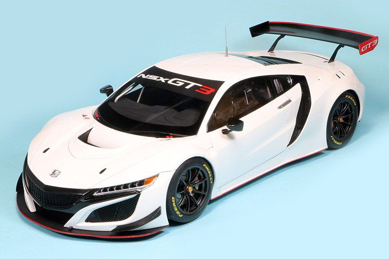 オートアート 1/18 ホンダ NSX GT3 2018 ホワイト　81898