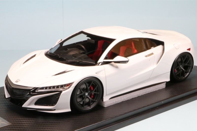 1/18ホンダ NSX GT3 ミニカー マットブラック　ディスプレイケース付き fit=scale-down,w=1200