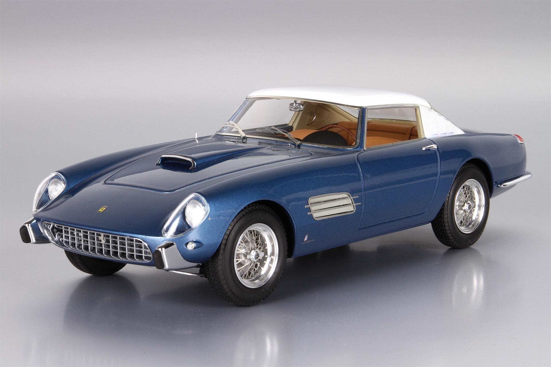 [予約] BBR 1/18 フェラーリ 4.9 スーパーファスト SA パリサロン 1957 ブルー 限定500台 ディスプレイケース付き　BBR1833