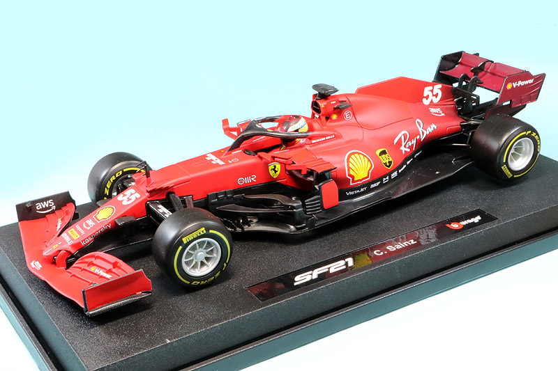 ブラーゴ 1/18 フェラーリ SF21 C.サインツJr. (ドライバーあり)　BR-18-16809CS