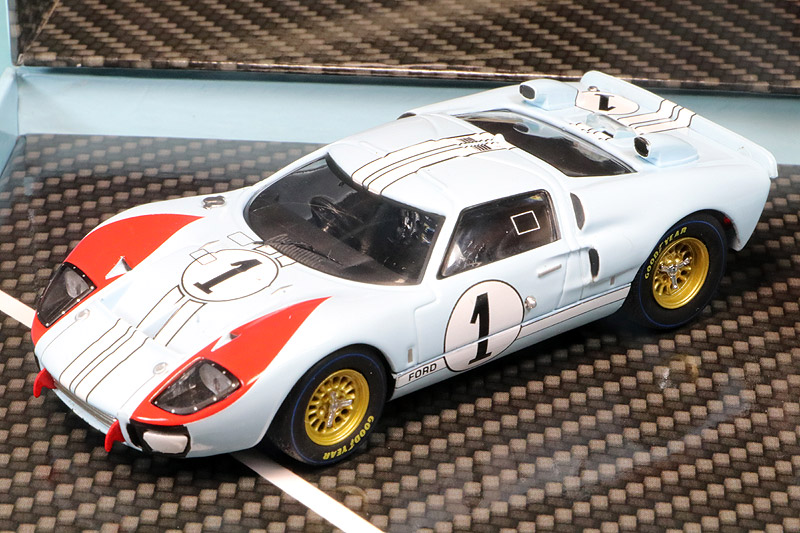 CMR 1/43 フォード GT40 Mk.2 ルマン 24h 1966 2nd No.1 CMR43055BOX