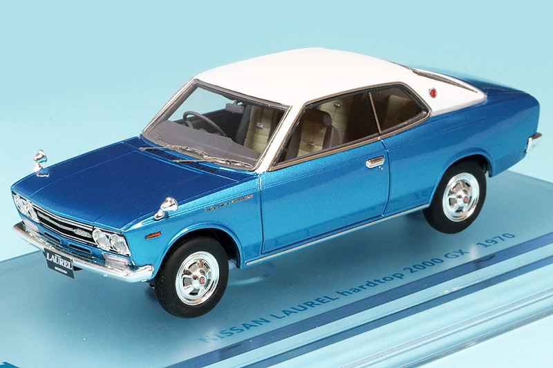 ENIF 1/43 ニッサン ローレル 2000GX 2ドア ハードトップ 1970 ヒロイックブルー/レザートップ　ENIF0054