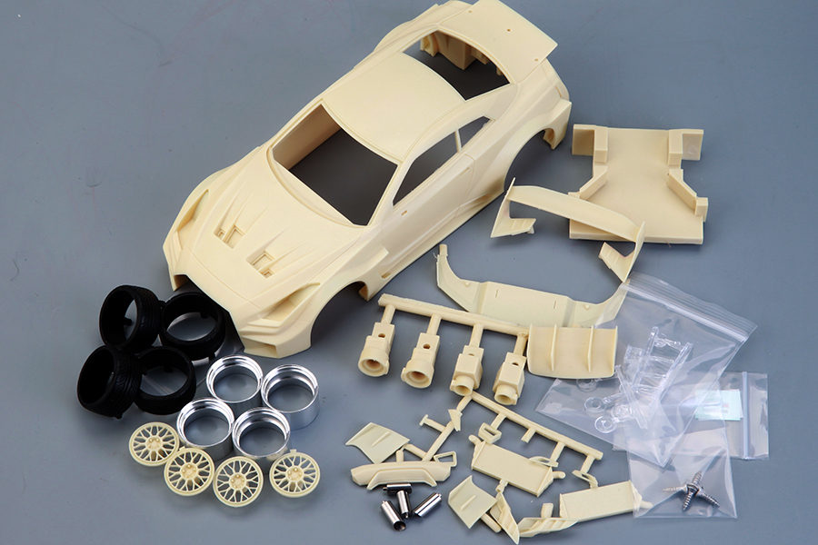 ホビーデザイン 1/24 レジンキット LB Performance ニッサン GT