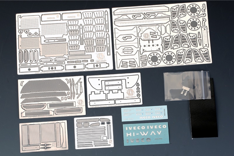 イタレリ1/24 イヴェコハイウェイ40周年記念アニバーハリーモデル イタレリ1/24 イヴェコハイウェイ40周年記念アニバーハリー