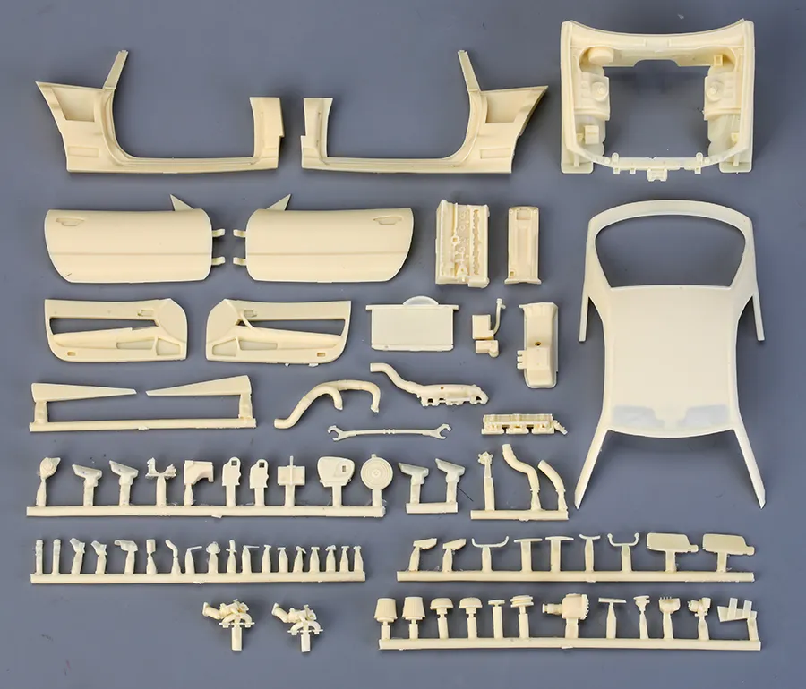 ホビーデザイン 1/24 ニッサン スカイライン GT-R R34 オープン